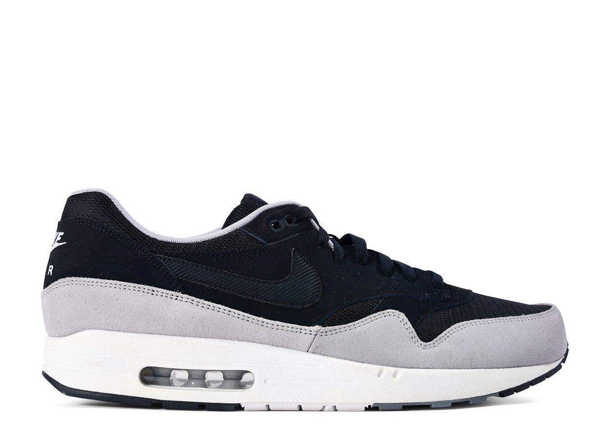 Air Max 1 Essential "Black Flat Silver" | MrSneaker