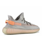 Adidas-Yeezy Boost 350 V2 "True Form"-Adidas Yeezy Boost 350 V2 "True Form" Sneakers
Product code: EG7492 Colour: True Form/True Form/True Form Year of release: 2019
| MrSneaker is Europe's number 1 exclusive sneaker store.-mrsneaker