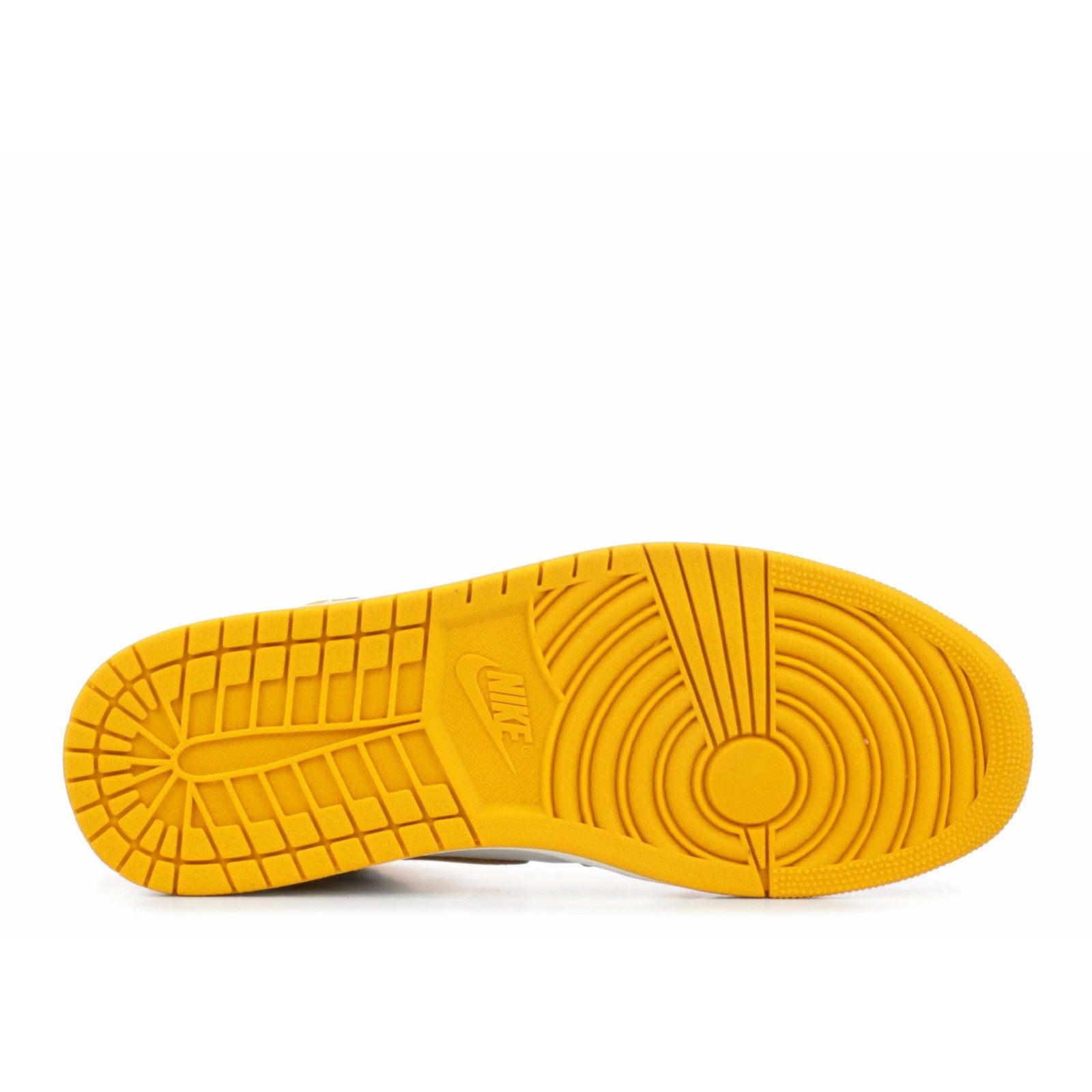 Air Jordan-Air Jordan 1 Retro High "Yellow Ochre"-Air Jordan 1 Retro High "Yellow Ochre"
Product code: 555088-109 Colour: Summit White/Yellow Ochre-Black Year of release: 2018
| MrSneaker is Europe's number 1 exclusive sneaker store.-mrsneaker